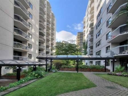 Studio / Downtown / Condordia