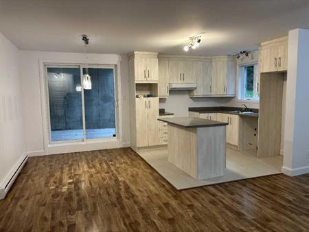 À louer – Grand 5 ½ moderne à Québec – 1 600 $/mois