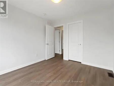 410 SILVERBERRY PRIVATE | 410 SILVERBERRY PRIVATE, Ottawa