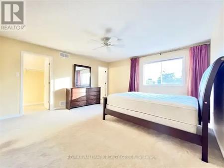 42 HEMLO CRESCENT | 42 HEMLO CRESCENT, Ottawa