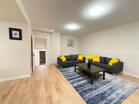 Legal suite in Woodlands, Calgary | 104 Woodview Bay Southwest, Calgary