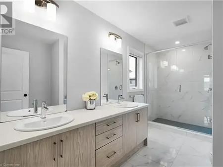 1554 HENRICA Avenue | 1554 HENRICA Avenue, London