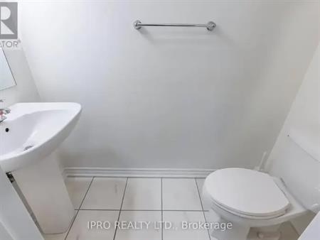 49 - 1000 ASLETON BOULEVARD | 49 - 1000 ASLETON BOULEVARD, Milton