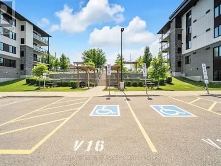 412 - 108 SUMMIT RIDGE DRIVE | 412 - 108 SUMMIT RIDGE DRIVE, Guelph