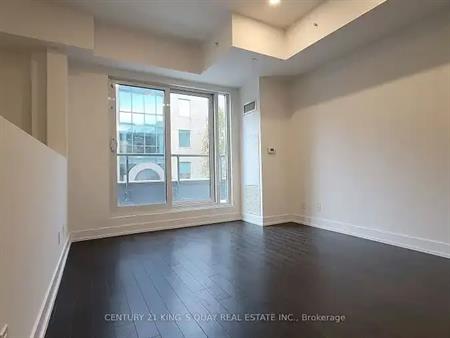 Annex Luxury! 2-Bed Townhome + Condo Perks, Steps to UofT & TTC! | 175 Pears Avenue, Toronto