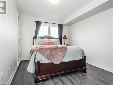 350 FISHER MILLS Road Unit# 27 | 350 FISHER MILLS Road Unit# 27, Cambridge
