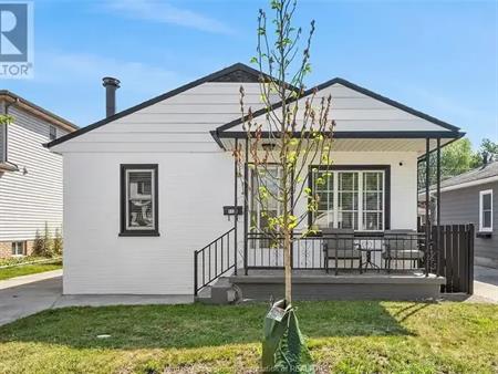 1124 ST LOUIS AVENUE | 1124 ST LOUIS AVENUE, Windsor