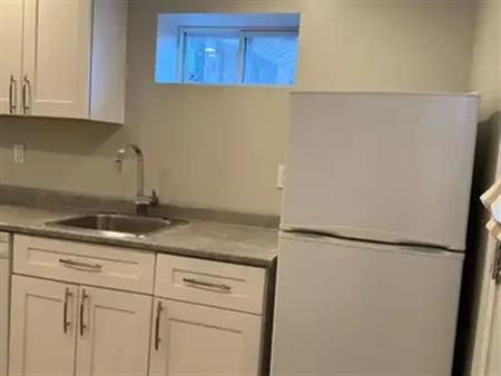 LOWER - 450 LEVANNA LANE | LOWER - 450 LEVANNA LANE, Oakville