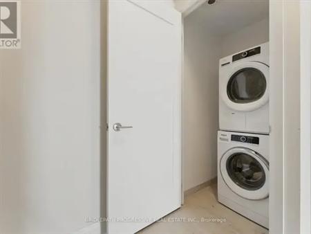 1502 - 398 HIGHWAY 7 E | 1502 - 398 HIGHWAY 7 E, Richmond Hill
