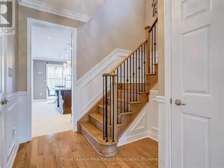235 JESSIE CAVERHILL PASSAGE | 235 JESSIE CAVERHILL PASSAGE, Oakville