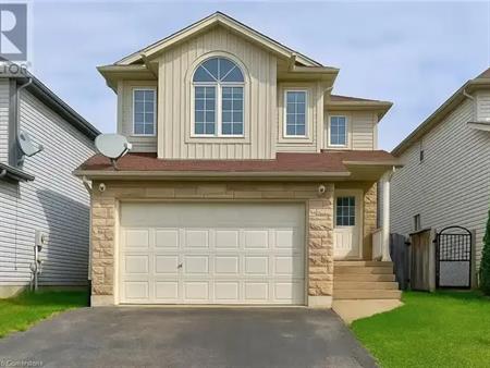 UPPER-10 VERONA Street | UPPER-10 VERONA Street, Kitchener