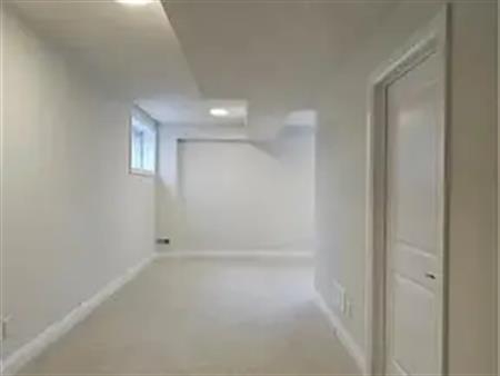 221 BENNINGER Drive | 221 BENNINGER Drive, Kitchener