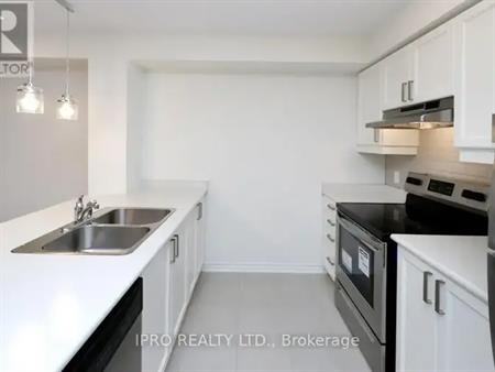 115 - 1000 ASLETON BOULEVARD | 115 - 1000 ASLETON BOULEVARD, Milton