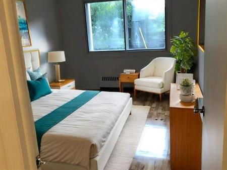1 CH - 1 SDB - Laval - $1,250 /mo