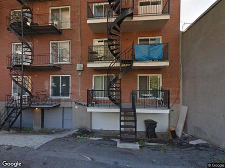 1 CH - 1 SDB - Montréal - $1,295 /mo