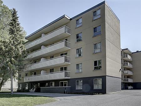 Millard Manor Apartments