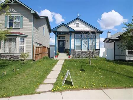 32 Tarington Manor NE | 32 Tarington Manor Northeast, Calgary