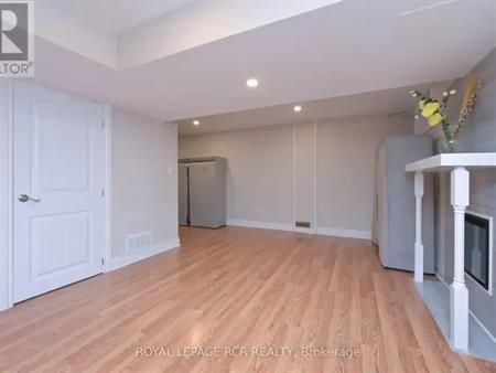 LOWER - 62 FERRIS LANE | LOWER - 62 FERRIS LANE, New Tecumseth