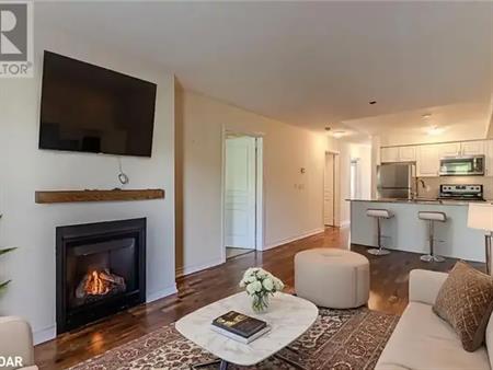 2 COVE COURT Unit# 106 | 2 COVE COURT Unit# 106, Collingwood