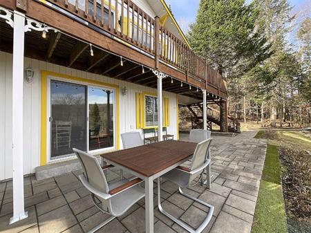 4½ avec terrasse et cour à louer - St-Sauveur