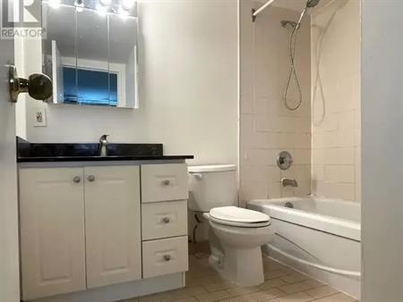 230 - 326 MAJOR MACKENZIE DRIVE E | 230 - 326 MAJOR MACKENZIE DRIVE E, Richmond Hill