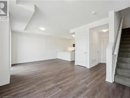 265 COTTON GRASS Street Unit# 207 | 265 COTTON GRASS Street Unit# 207, Kitchener
