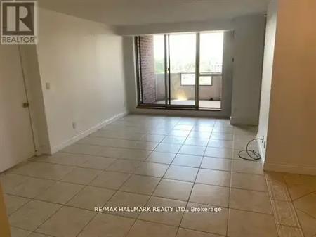 912 - 33 WELDRICK ROAD E | 912 - 33 WELDRICK ROAD E, Richmond Hill