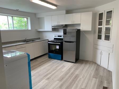 4-241 William Street: 1 Bedroom Apartment (Hawkesbury) | 241 William Street, Hawkesbury