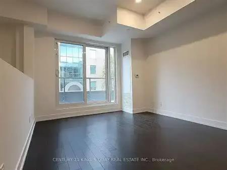 Annex Luxury! 2-Bed Townhome + Condo Perks, Steps to UofT & TTC! | 175 Pears Avenue, Toronto
