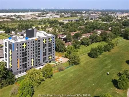 3100 MEADOWBROOK Unit# 607 | 3100 MEADOWBROOK Unit# 607, Windsor