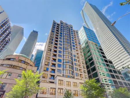 yonge/bloor 2 bed 2 wash - 1 parking included $3100 | 55 Bloor Street East, Toronto