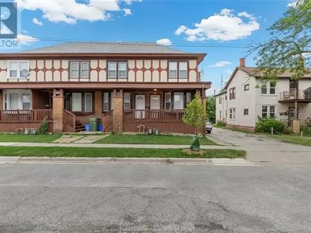 118 ELM | 118 ELM, Windsor