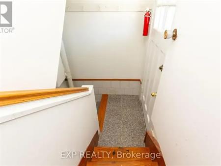 303 SHAKESPEARE STREET | 303 SHAKESPEARE STREET, Ottawa
