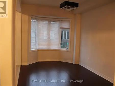 158 COLLIN COURT | 158 COLLIN COURT, Richmond Hill