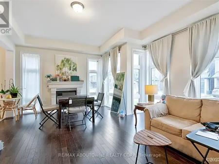 UNIT 2 - 1197 STAG HOLLOW | UNIT 2 - 1197 STAG HOLLOW, Oakville