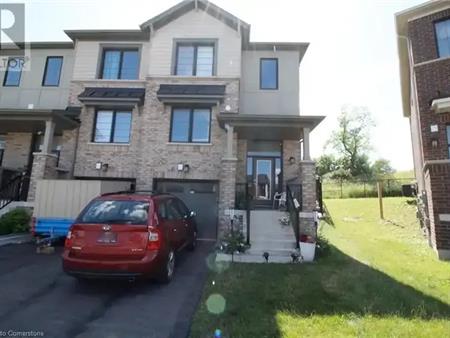 132 CRAFTER Crescent Unit# LOWER LVL | 132 CRAFTER Crescent Unit# LOWER LVL, Stoney Creek