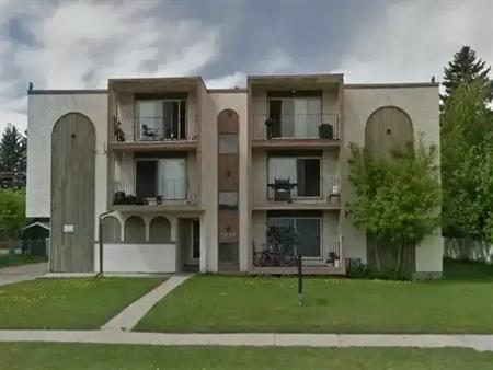302 5540 44 Avenue | 5540 44 Avenue, Red Deer