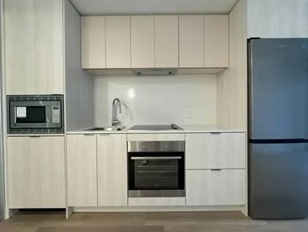 86 Dundas Street East | 86 Dundas Street East, Mississauga