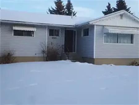 House  - Double Garage (West end near Meadowlark Mall) | Edmonton