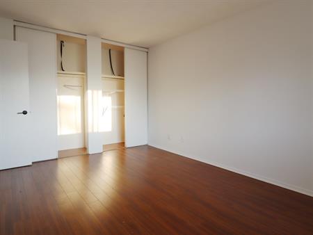3 Ch. Hull - 1800$/mois, Électros Inclus