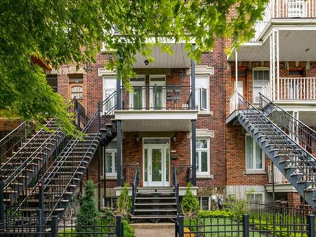 Superbe 9 1/2 Dans Villeray - Metro JT
