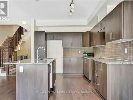 165 OVERBERG WAY | 165 OVERBERG WAY, Ottawa