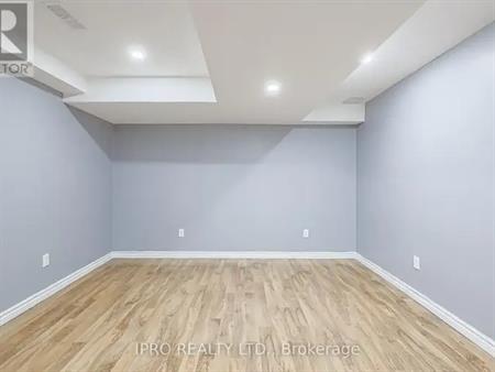 210 MILLER DRIVE | 210 MILLER DRIVE, Halton Hills