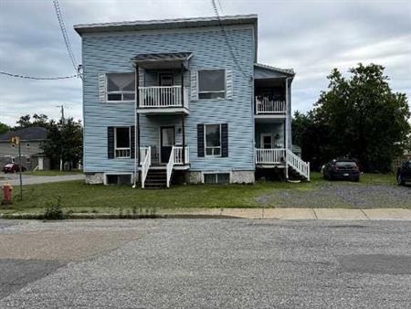 Spacieux 4 et demi à louer à Trois-Rivières