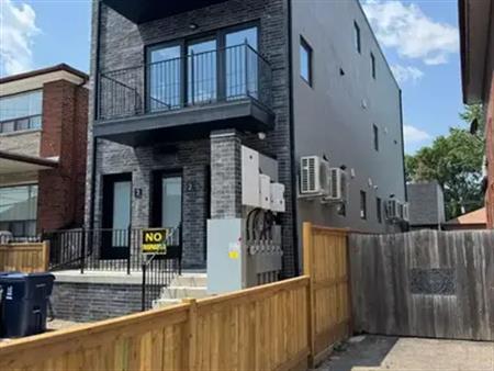 50 Castleton | 50 Castleton Avenue, East York