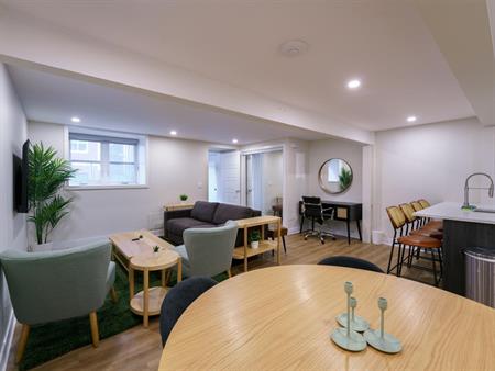 4 Bedroom - 3620 Rue Saint-Dominique, Montréal