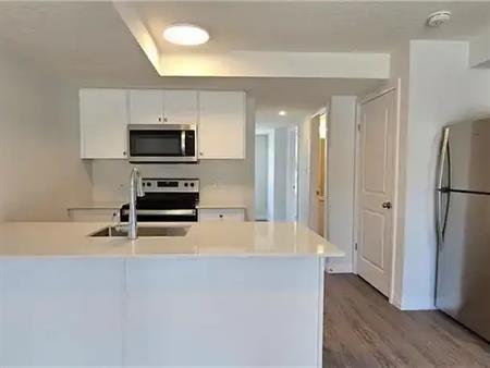 410 NORTHFIELD Drive W Unit# E12 | 410 NORTHFIELD Drive W Unit# E12, Waterloo