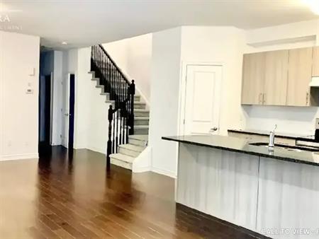 91 Rallidale St, Ottawa, Ontario K1X 0G7 | 91 Rallidale Street, Ottawa