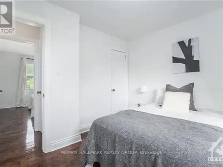 1225 WOODROFFE AVENUE | 1225 WOODROFFE AVENUE, Ottawa