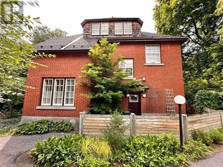 26 - 33 BELVEDERE CRESCENT | 26 - 33 BELVEDERE CRESCENT, Ottawa